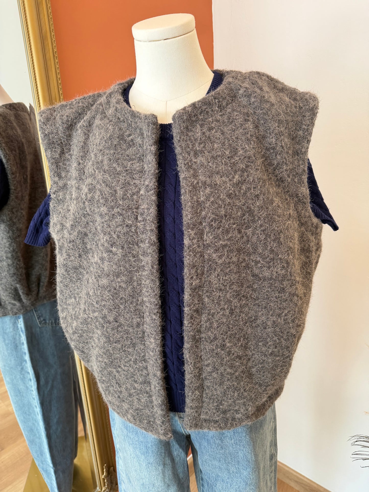 Gilet sans manche gris