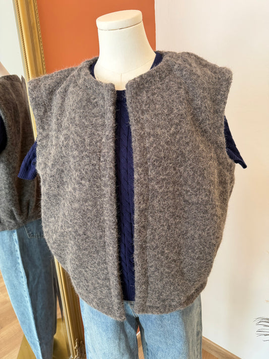 Gilet sans manche gris