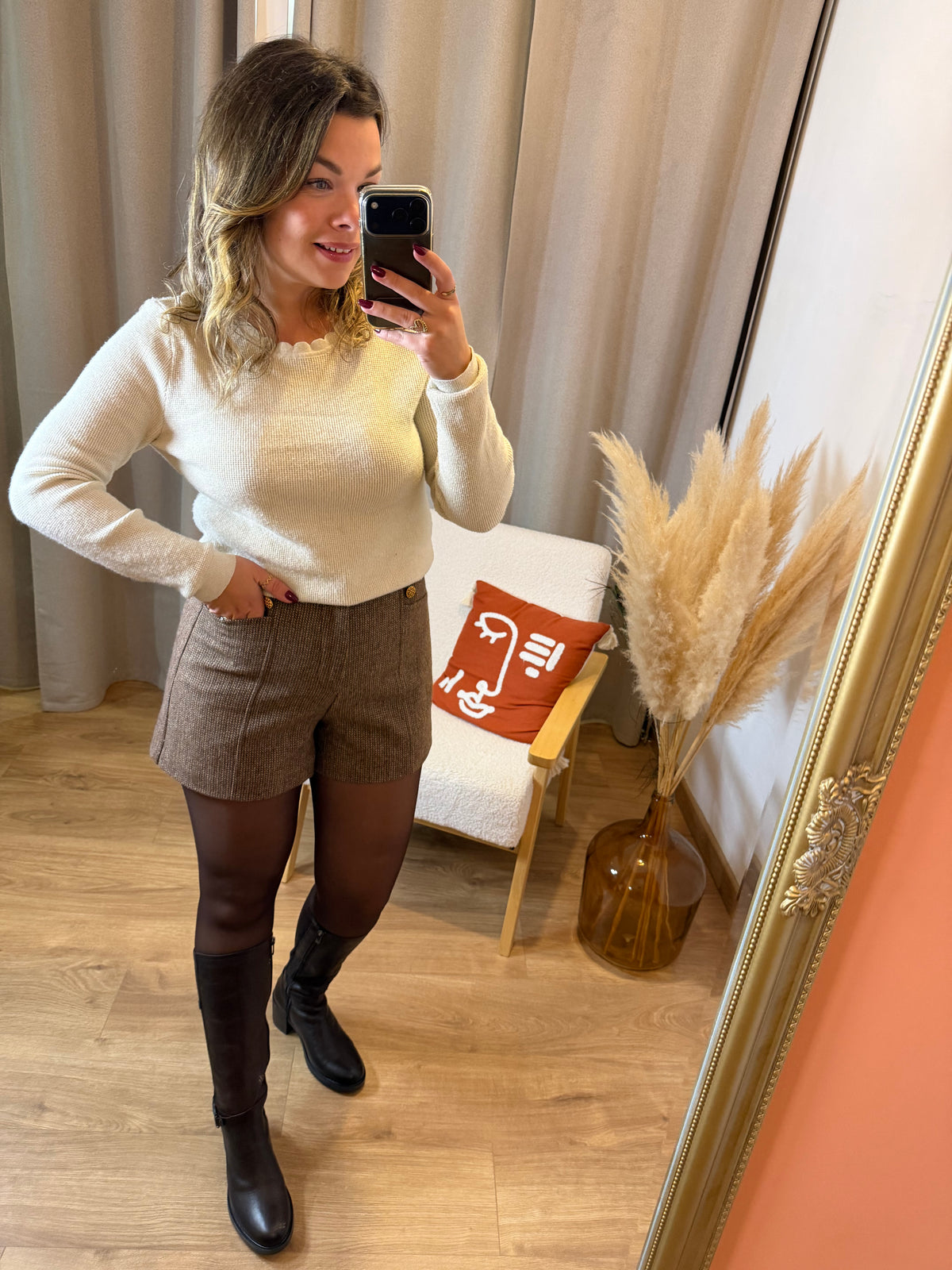 Short Charly